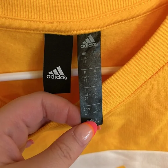 Adidas Womens Sweatshirt - Picture 3 of 3